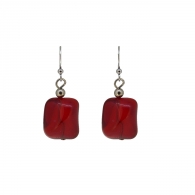Boucles en verre rouge